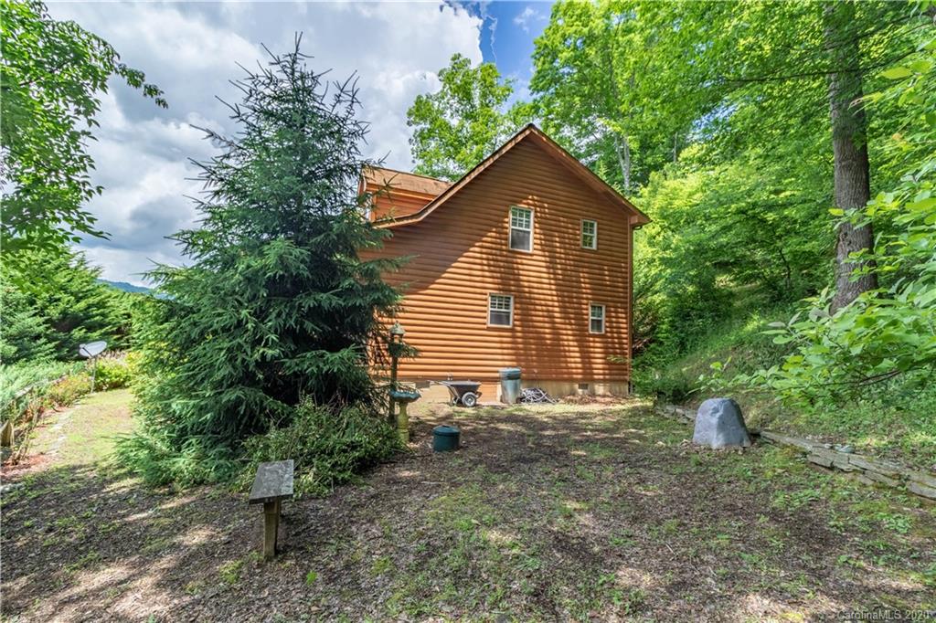 66 Pinnacle Road Burnsville NC 28714