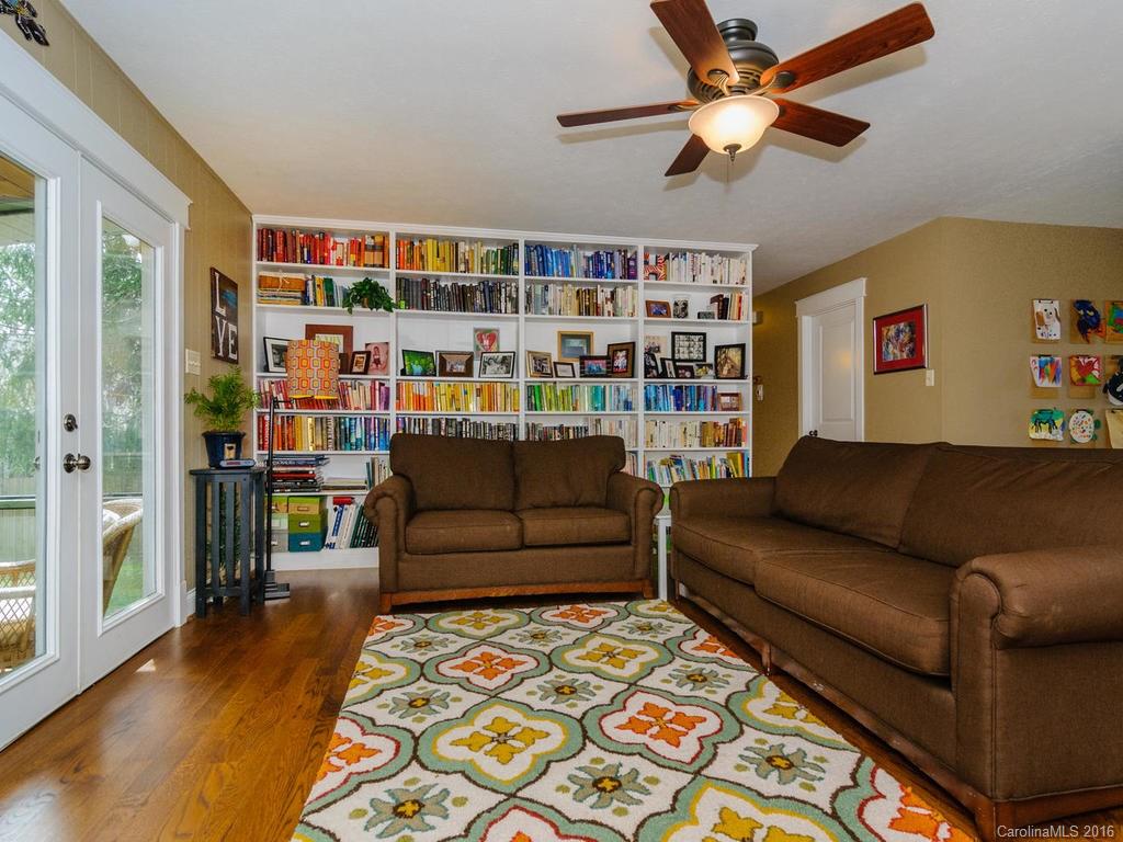 7 Overlook Court Asheville NC 28803