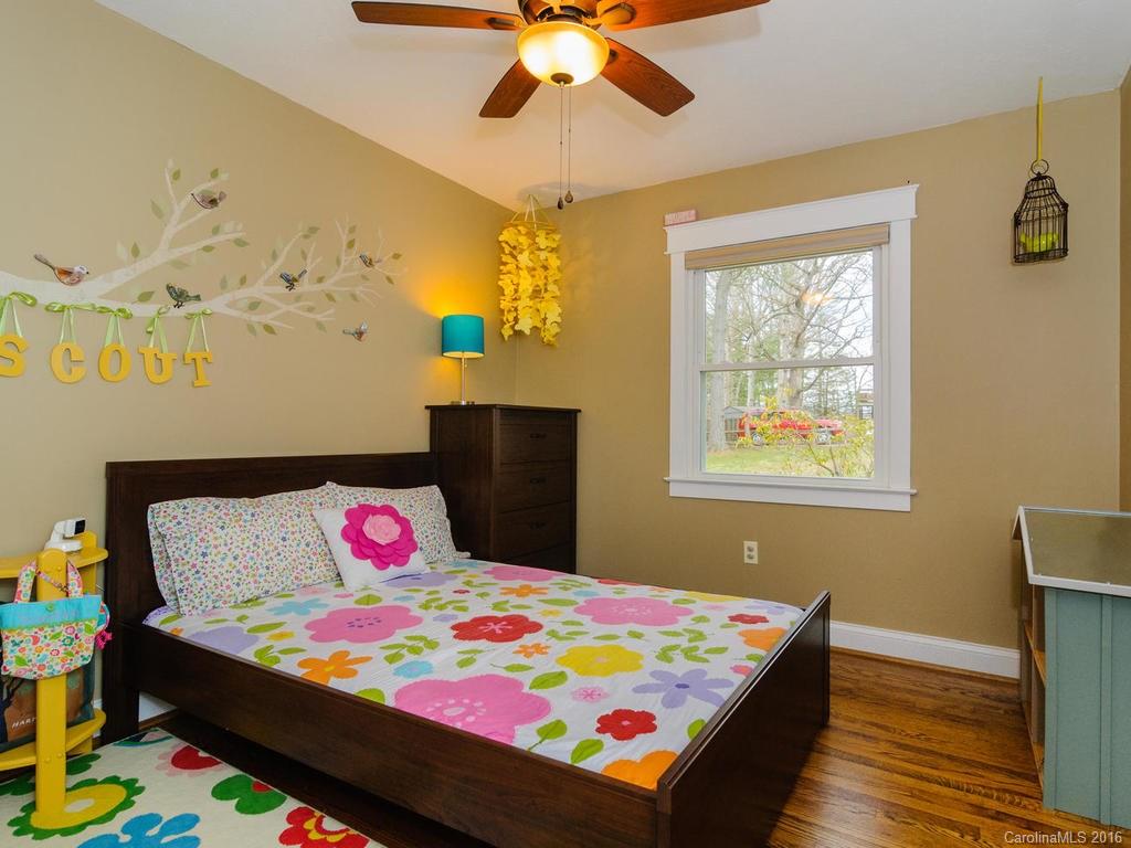7 Overlook Court Asheville NC 28803