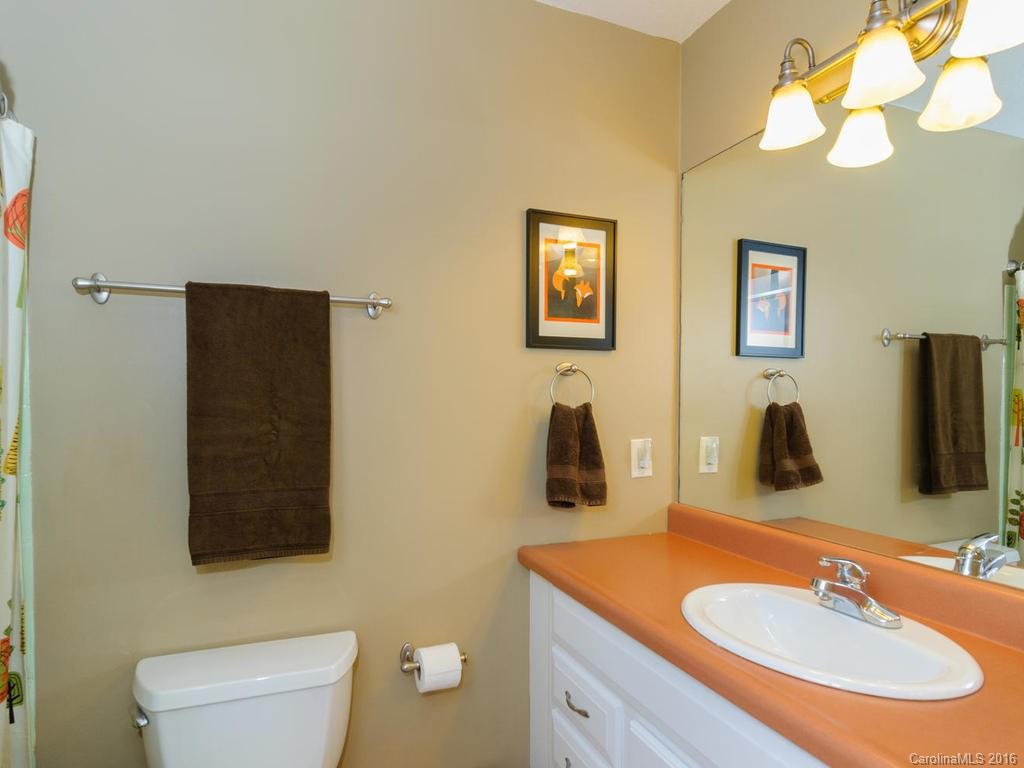 7 Overlook Court Asheville NC 28803