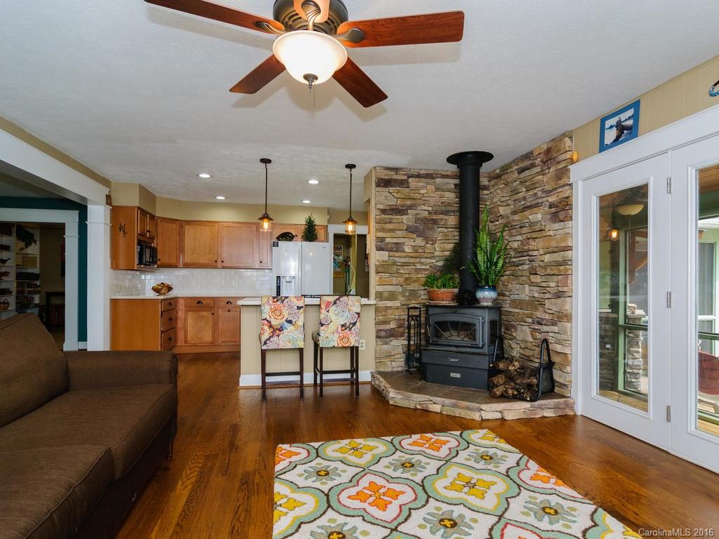 7 Overlook Court Asheville NC 28803