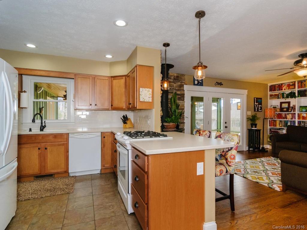 7 Overlook Court Asheville NC 28803