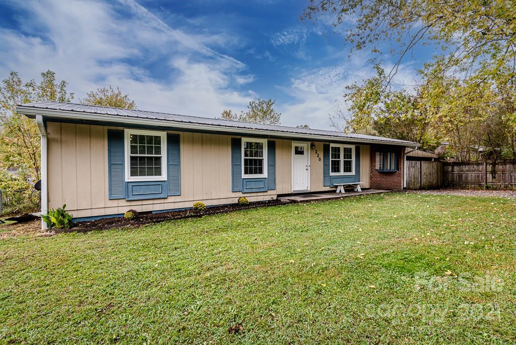 220 Yellowstone Drive Fletcher NC 28732