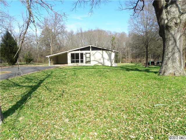 2215 Mclean Road Charlotte NC 28213