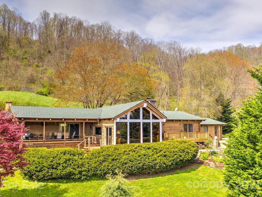 251 Riding High Road Waynesville NC 28785