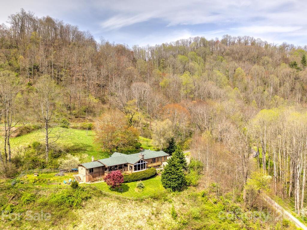 251 Riding High Road Waynesville NC 28785