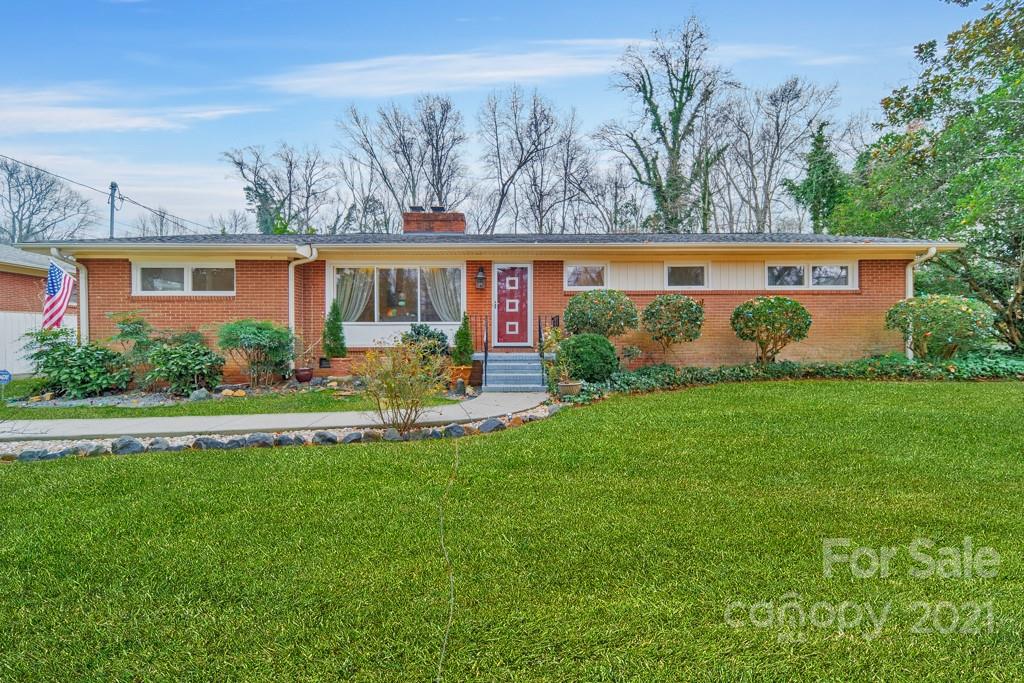 1166 Robinhood Circle Charlotte NC 28227