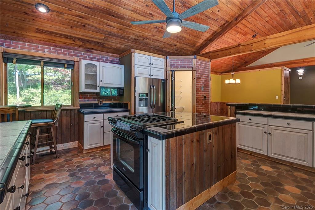 106 & 108 Pisgah View Drive Candler NC 28715