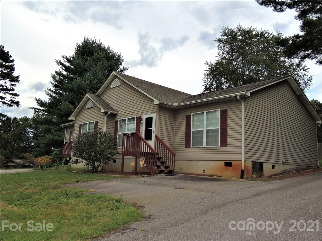 6 Oak Crescent Drive Asheville NC 28806