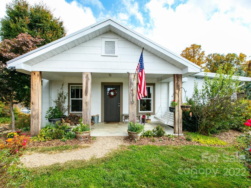 1810 Orchard Road Flat Rock NC 28731