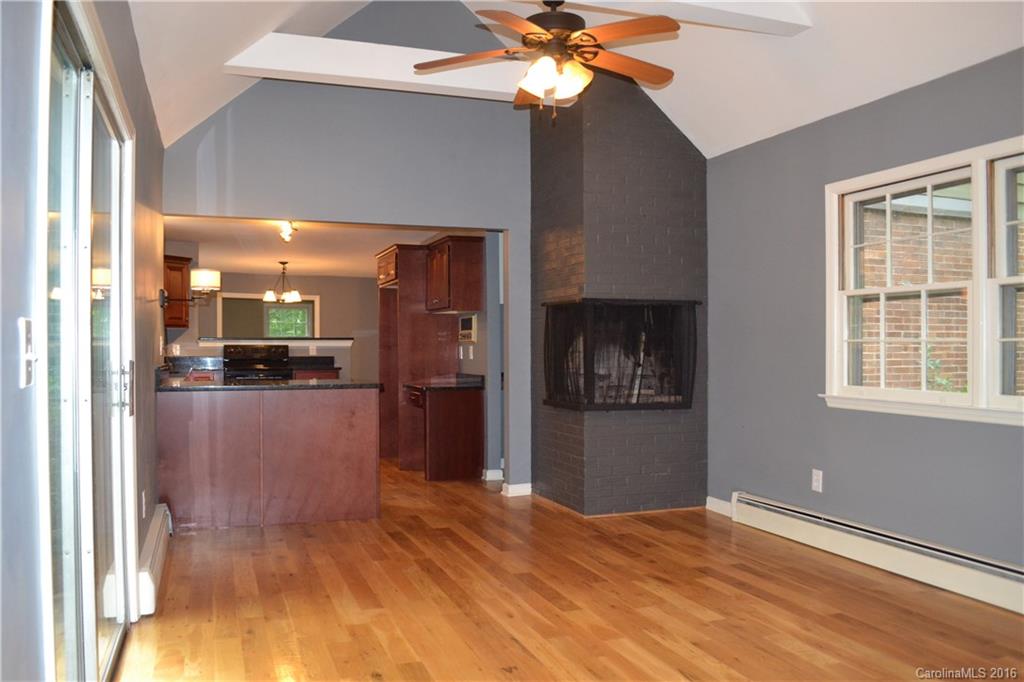 10 Houser Road Asheville NC 28803