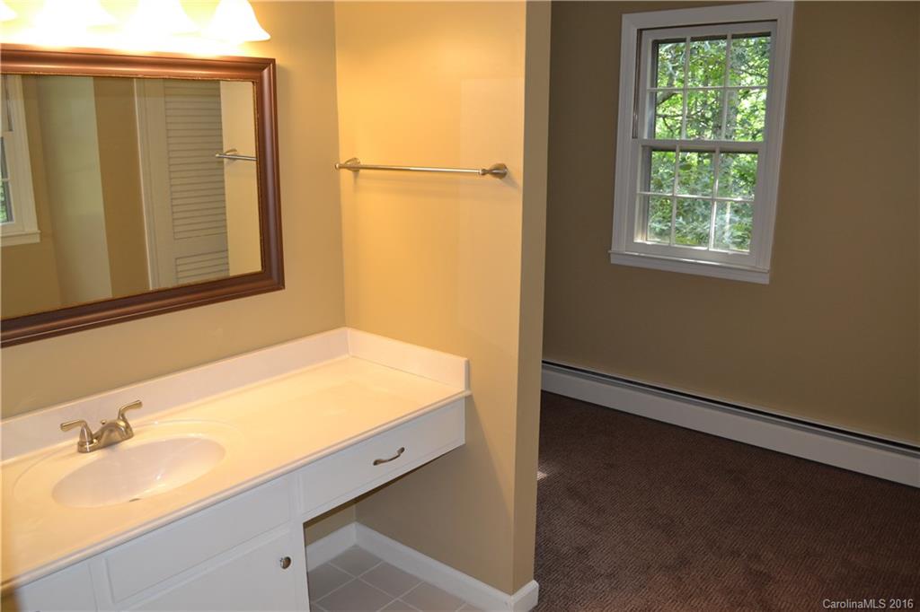 10 Houser Road Asheville NC 28803
