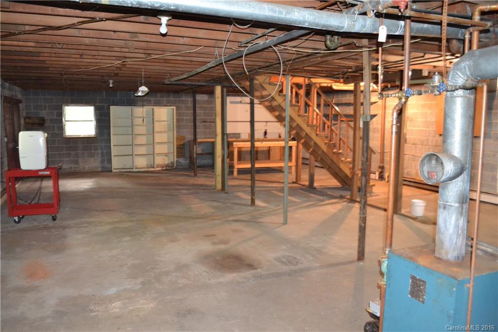 10 Houser Road Asheville NC 28803