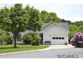 112 Hyacinth Lane Asheville NC 28805