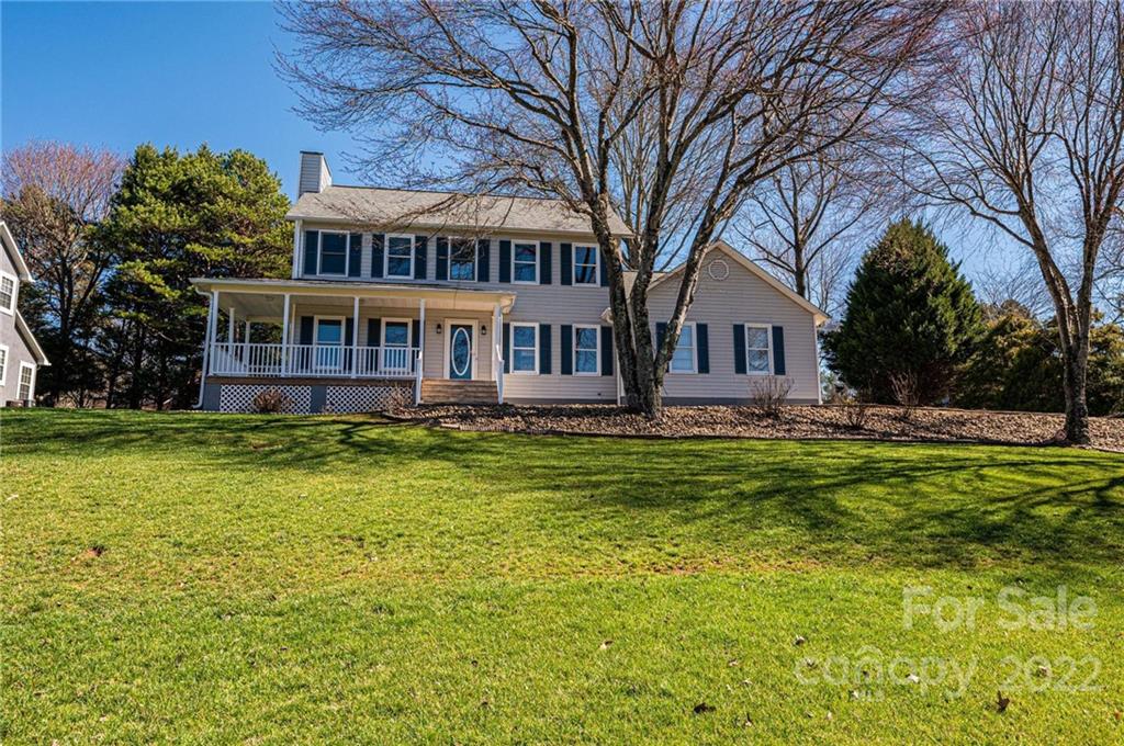 5660 Gold Creek Bay Hickory NC 28601