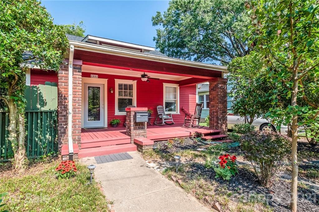 1801 Thomas Avenue Charlotte NC 28205