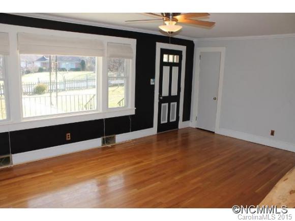 58 Liberty Road Candler NC 28715