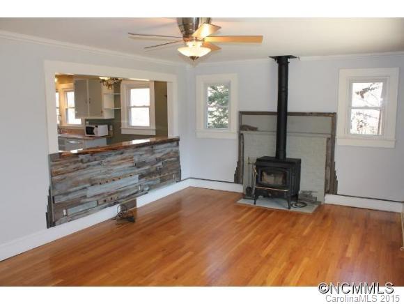 58 Liberty Road Candler NC 28715