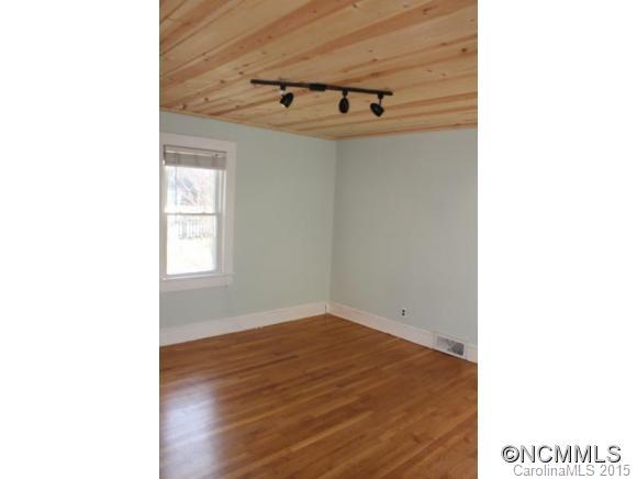 58 Liberty Road Candler NC 28715