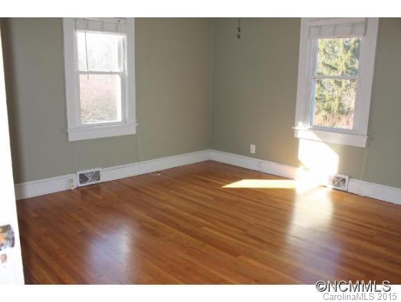 58 Liberty Road Candler NC 28715