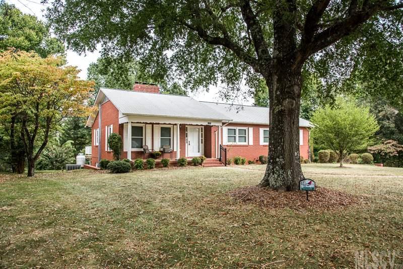 1770 15th Avenue SW Hickory NC 28602
