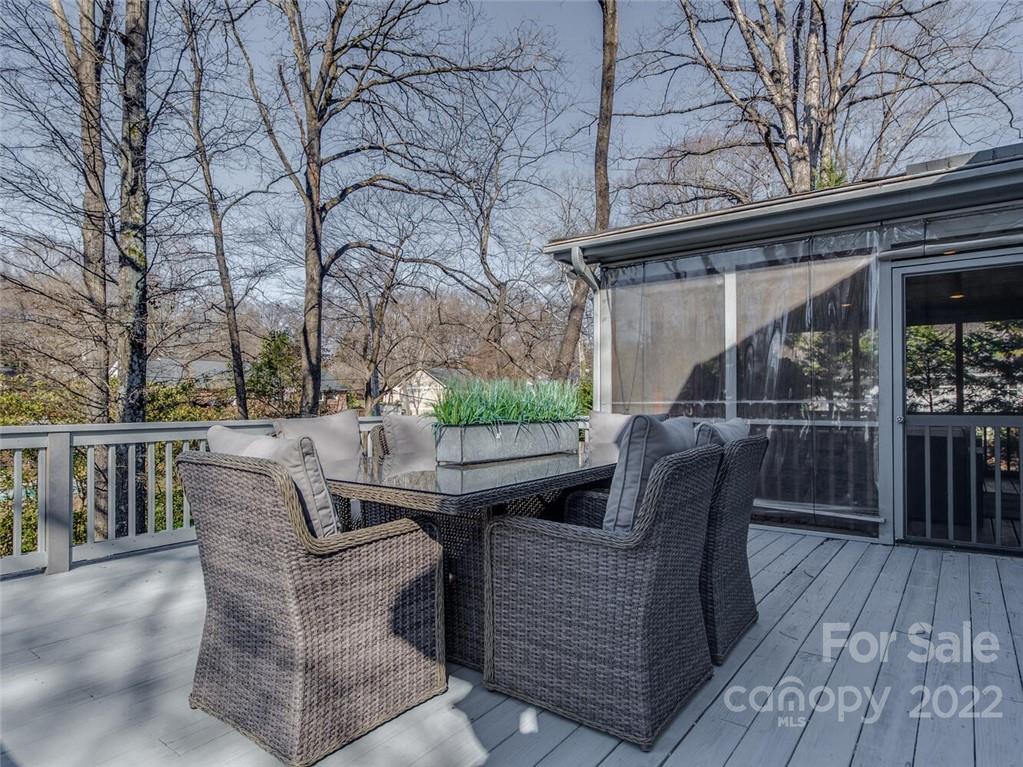 1000 Greentree Drive Charlotte NC 28211