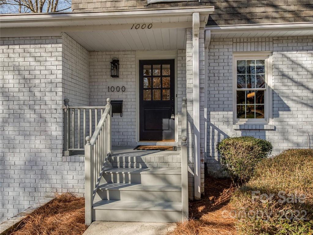1000 Greentree Drive Charlotte NC 28211