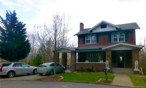 13 Pickwick Road Asheville NC 28803
