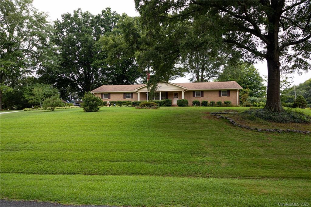 2015 Songwood Road Concord NC 28025