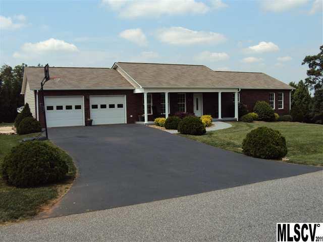 4646 River Run Circle Hickory NC 28602