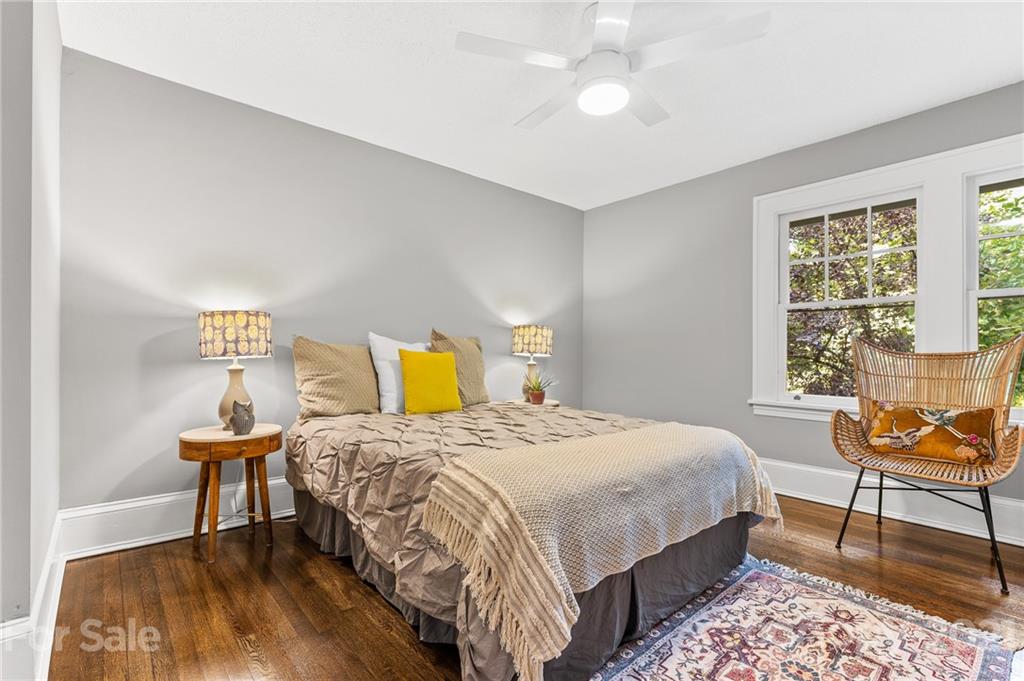 17 Howland Road Asheville NC 28804