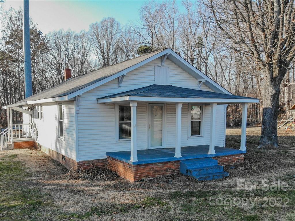 1564 2nd Street SW Hickory NC 28602