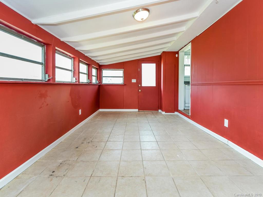 299 Morgan Road Candler NC 28715