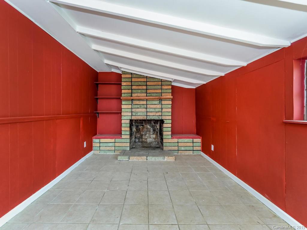 299 Morgan Road Candler NC 28715