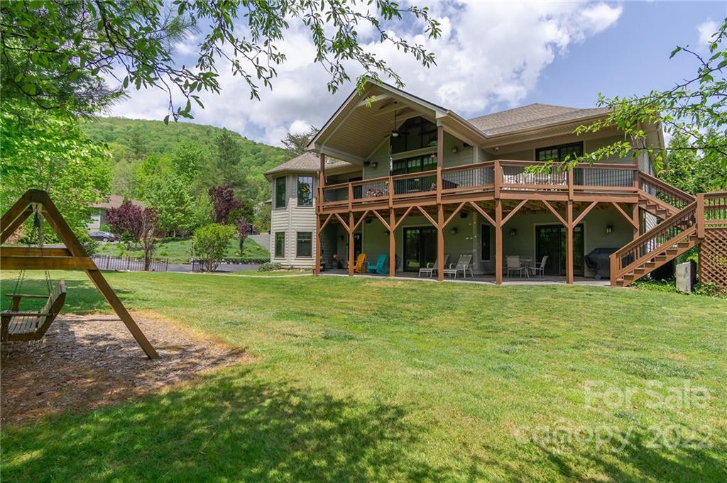 10 Heron Pond Lane Asheville NC 28805