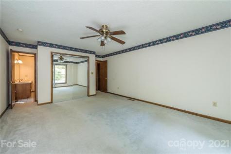 1469 Old Fort Road Fairview NC 28730