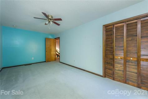 1469 Old Fort Road Fairview NC 28730