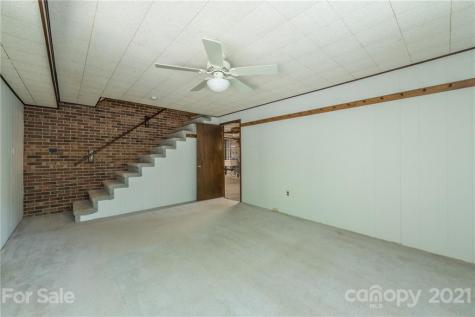 1469 Old Fort Road Fairview NC 28730