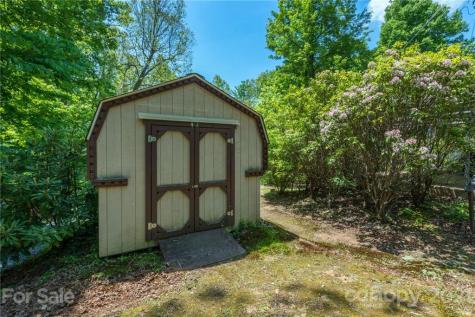1469 Old Fort Road Fairview NC 28730