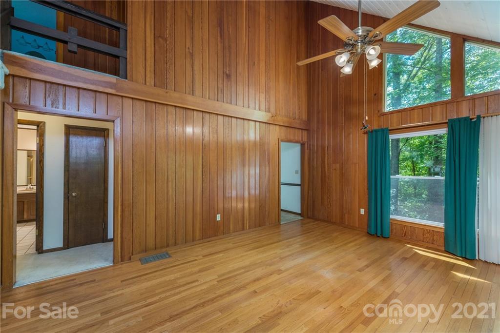 1469 Old Fort Road Fairview NC 28730