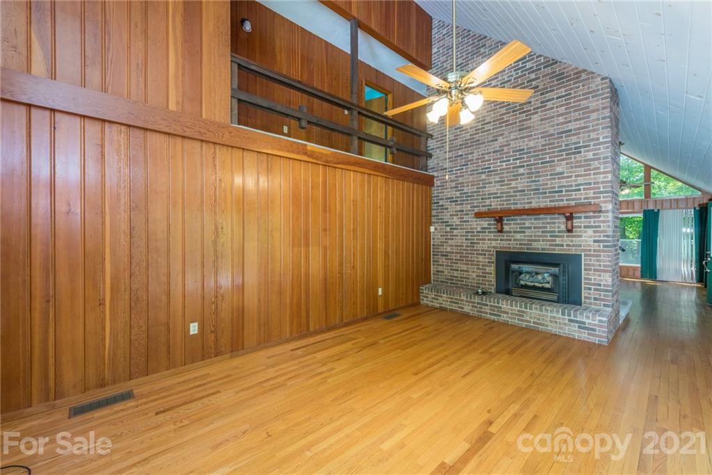 1469 Old Fort Road Fairview NC 28730
