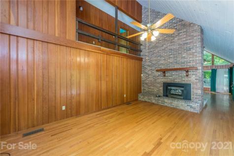 1469 Old Fort Road Fairview NC 28730