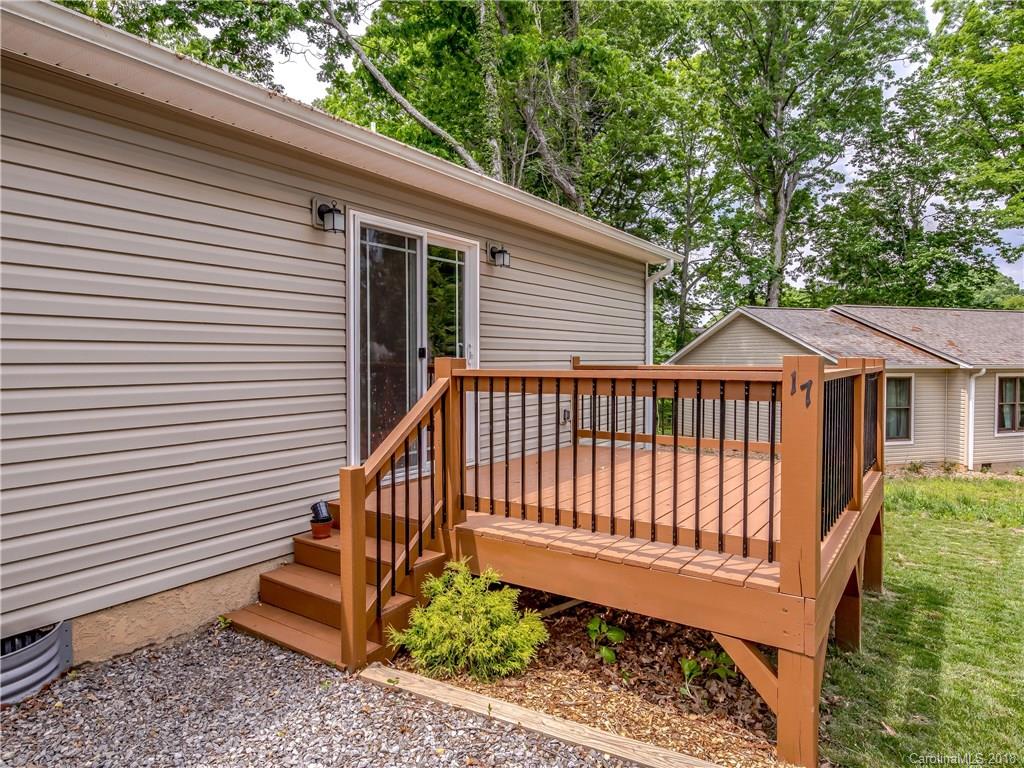 17 Sand Hill School Road Asheville NC 28806
