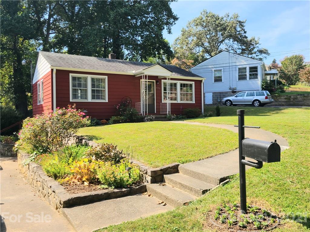 439 Governors View Road Asheville NC 28805