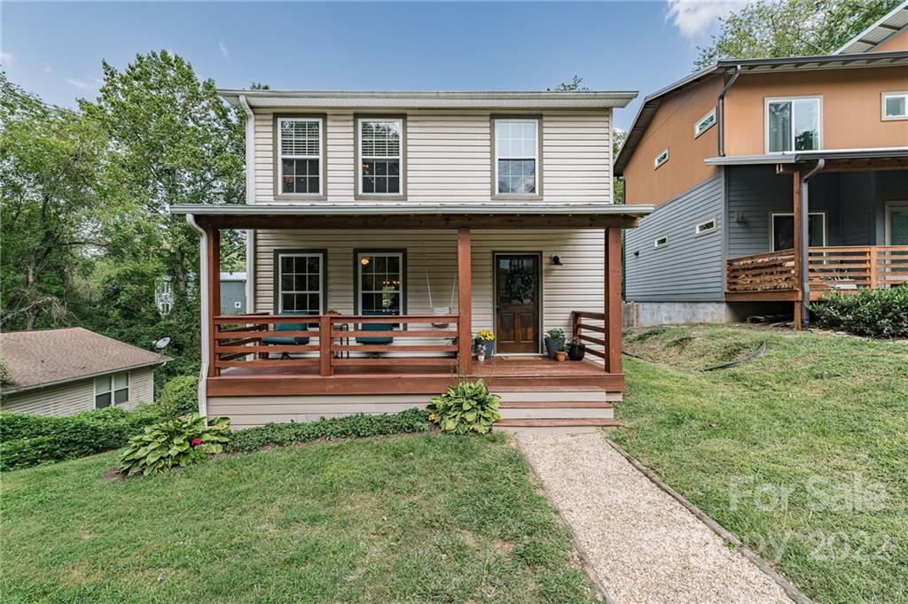 10 Peace Street Asheville NC 28806