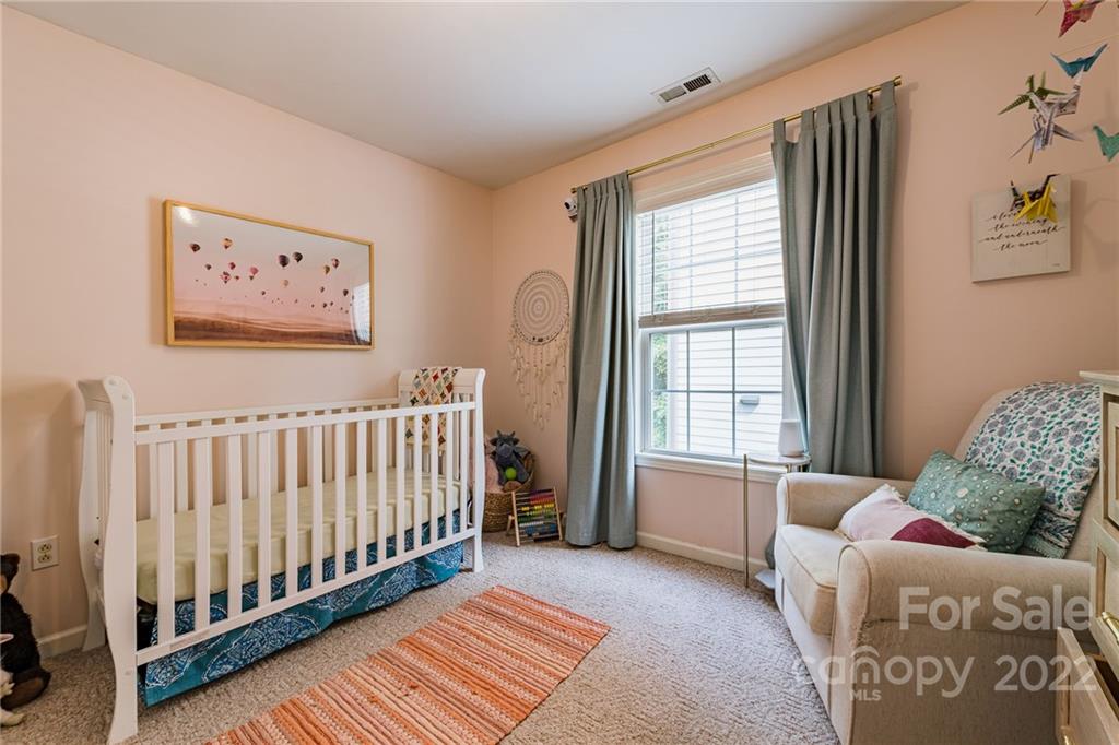10 Peace Street Asheville NC 28806