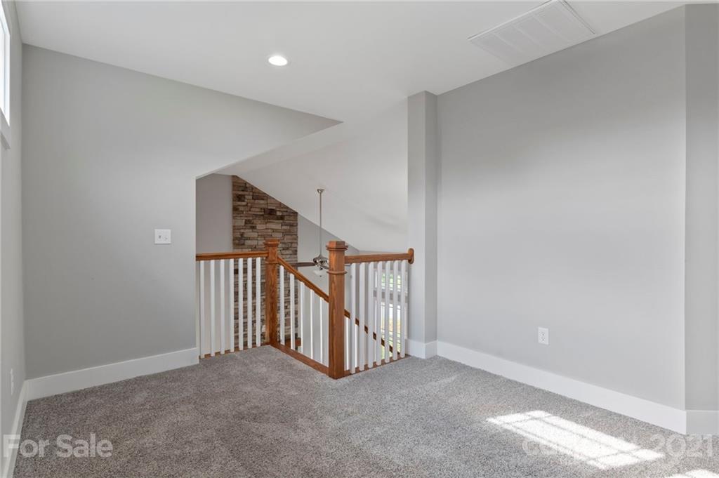 331 Driftwood Lane Mills River NC 28759