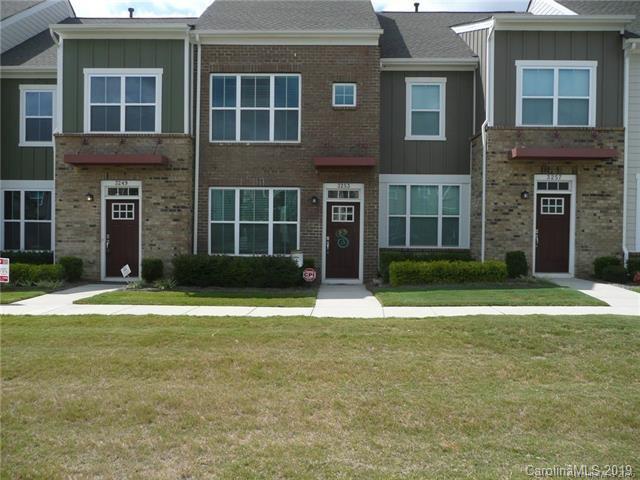 3253 Bending Birch Place Charlotte NC 28206