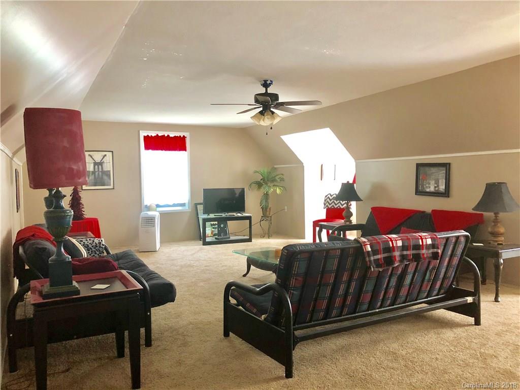 289 Wilson Cove Road Swannanoa NC 28778