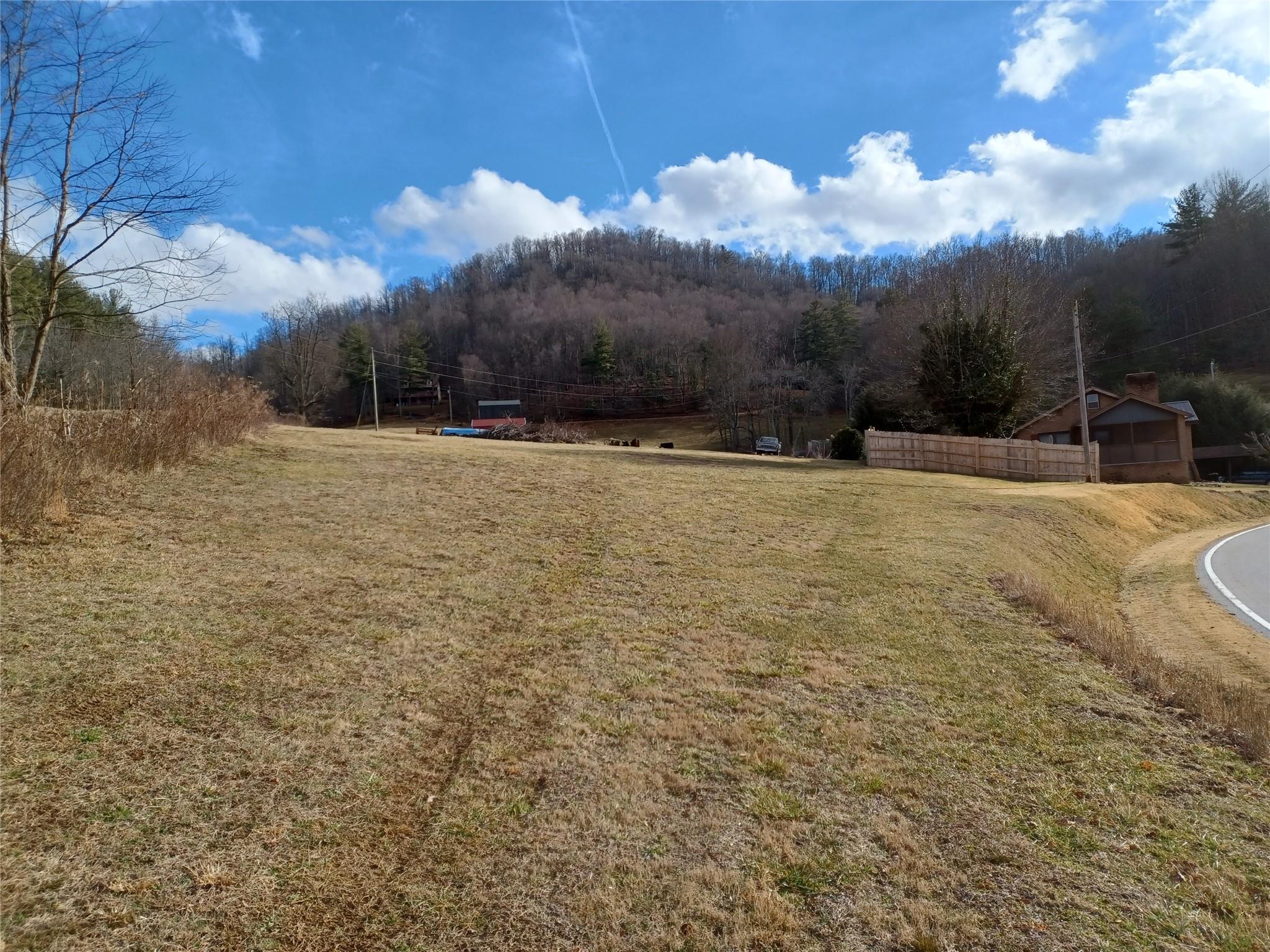 4931 Highway 80 Highway Bakersville NC 28705